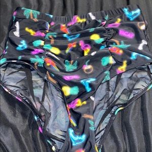 Torrid swimsuit bottoms